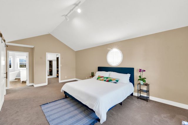 10238 S SNOW IRIS WAY, Sandy, UT 84092