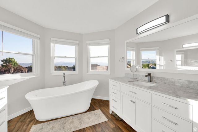 10238 S SNOW IRIS WAY, Sandy, UT 84092