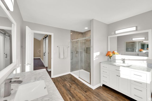 10238 S SNOW IRIS WAY, Sandy, UT 84092