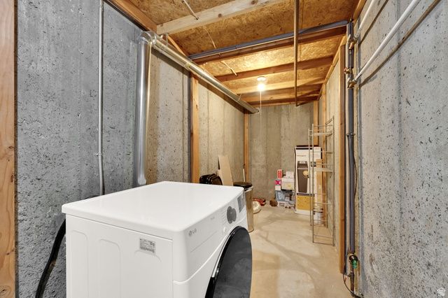 10238 S SNOW IRIS WAY, Sandy, UT 84092