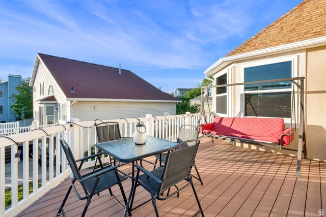 10238 S SNOW IRIS WAY, Sandy, UT 84092