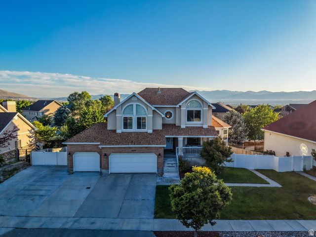 10238 S SNOW IRIS WAY, Sandy, UT 84092