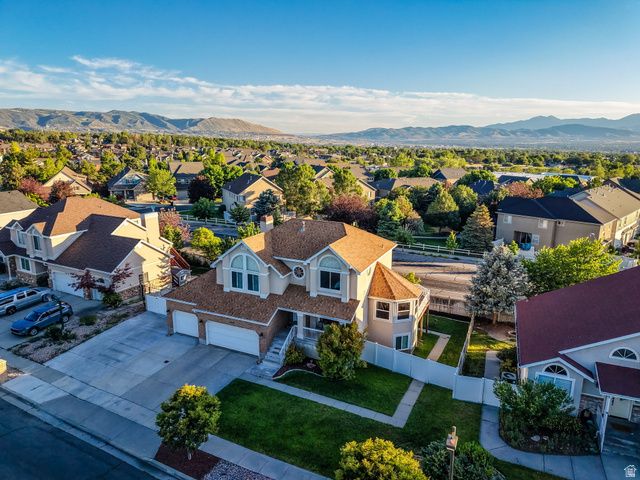 10238 S SNOW IRIS WAY, Sandy, UT 84092