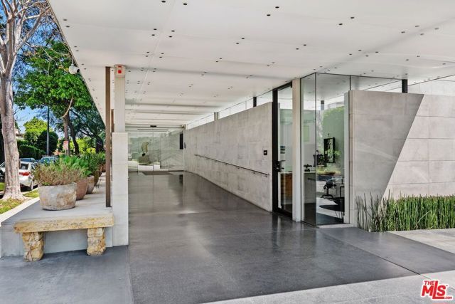 818 N Doheny Drive 606, West Hollywood, CA 90069