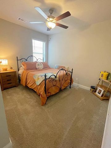 908 Lamp Post Lane, Argyle, TX 76226