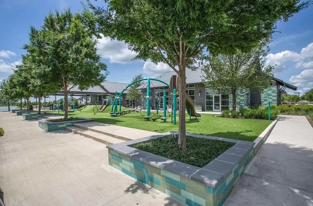 908 Lamp Post Lane, Argyle, TX 76226