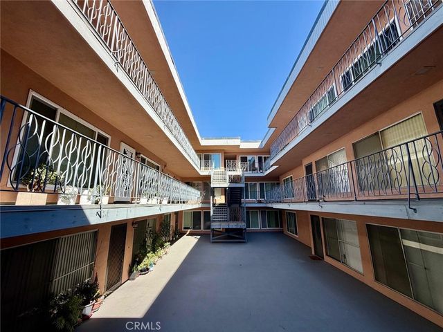 1139 E Ocean Boulevard 108, Long Beach, CA 90802