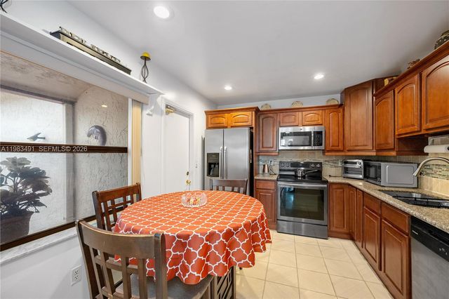 13329 SW 113th Pl, Miami, FL 33176