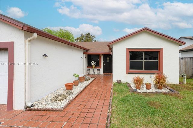 13329 SW 113th Pl, Miami, FL 33176