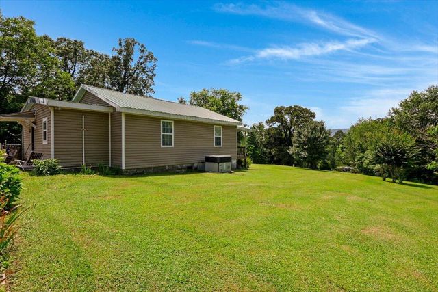 1015 Long Island Road, New Hope, TN 37380