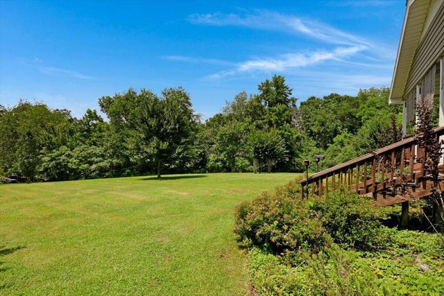 1015 Long Island Road, New Hope, TN 37380