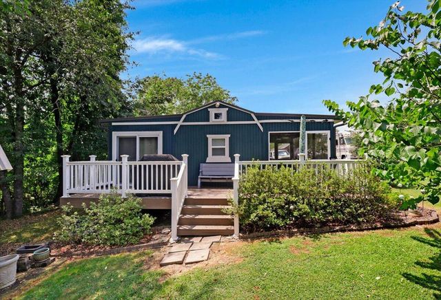 1015 Long Island Road, New Hope, TN 37380