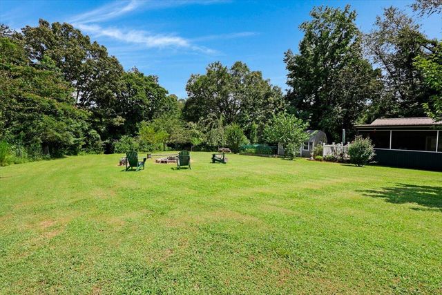 1015 Long Island Road, New Hope, TN 37380