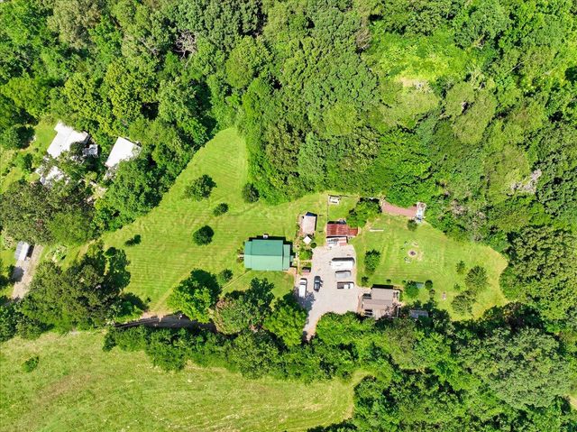 1015 Long Island Road, New Hope, TN 37380