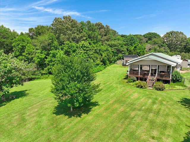 1015 Long Island Road, New Hope, TN 37380