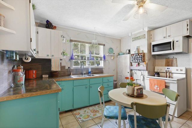 1015 Long Island Road, New Hope, TN 37380