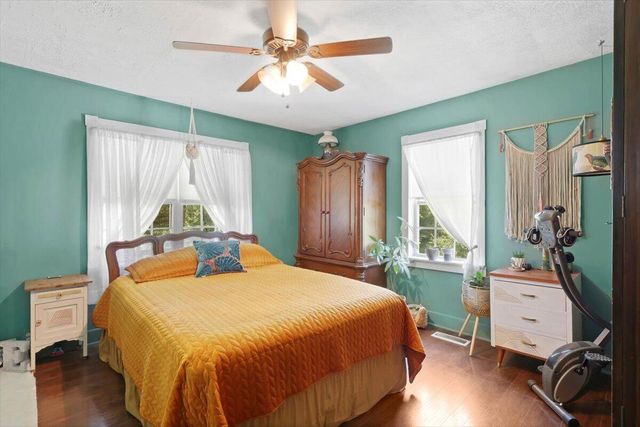 1015 Long Island Road, New Hope, TN 37380