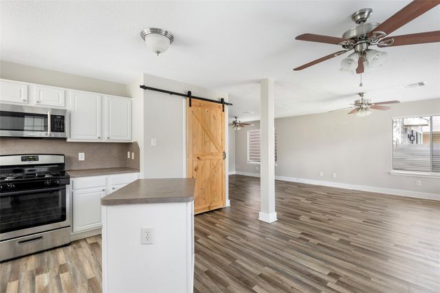 18906 Atasca Oaks Drive, Humble, TX 77346