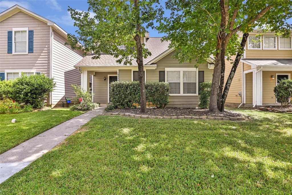 18906 Atasca Oaks Drive, Humble, TX 77346
