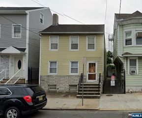 268 Walnut Street, Newark, NJ 07105