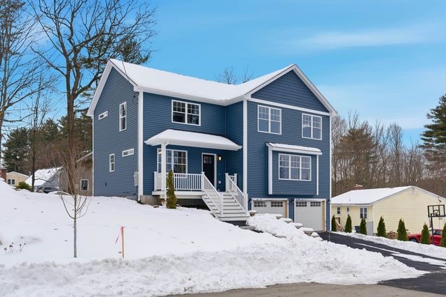 9 Michelle Drive, Nashua, NH 03062