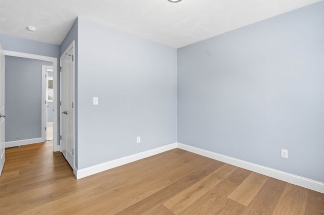 9 Michelle Drive, Nashua, NH 03062