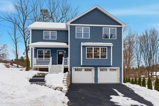 9 Michelle Drive, Nashua, NH 03062