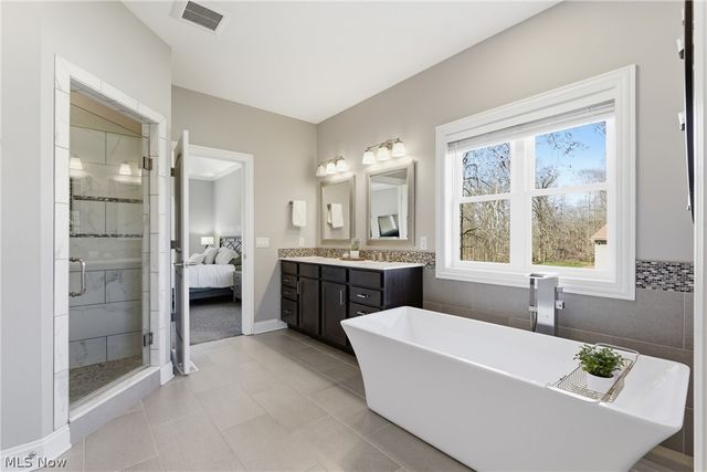 10900 Angela Drive, Kirtland, OH 44094