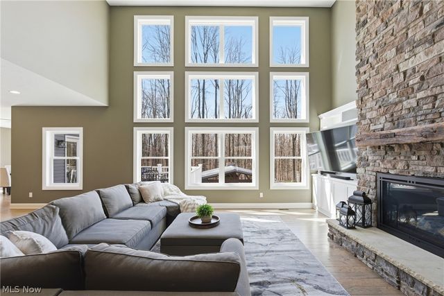 10900 Angela Drive, Kirtland, OH 44094