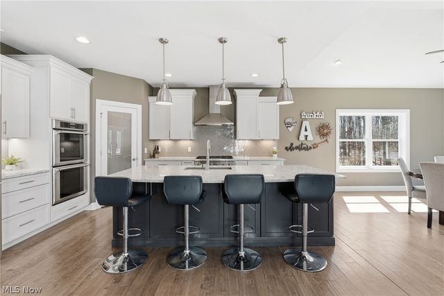 10900 Angela Drive, Kirtland, OH 44094