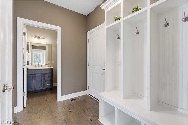 10900 Angela Drive, Kirtland, OH 44094