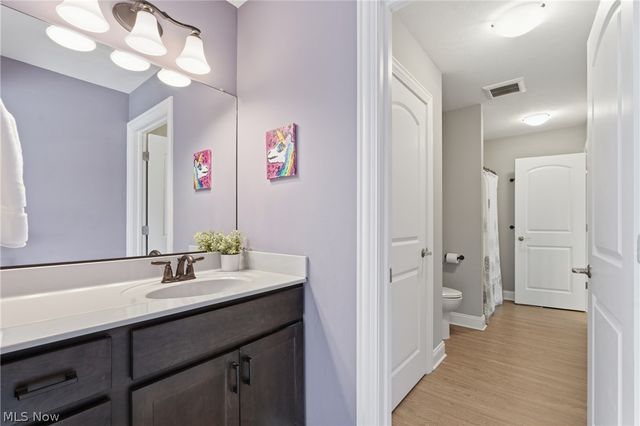 10900 Angela Drive, Kirtland, OH 44094