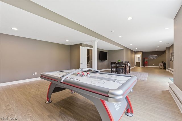 10900 Angela Drive, Kirtland, OH 44094