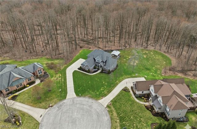 10900 Angela Drive, Kirtland, OH 44094