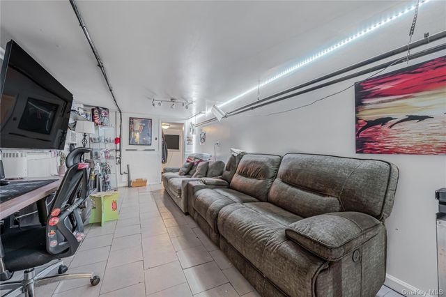 1381 Chandler Street, Far Rockaway, NY 11691