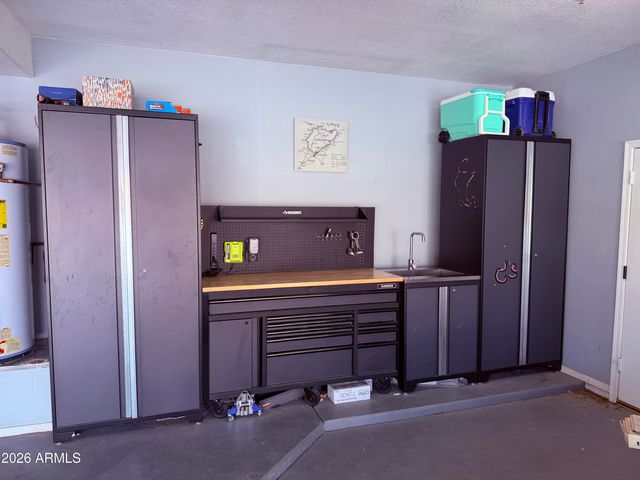 9077 E BUTHERUS Drive, Scottsdale, AZ 85260