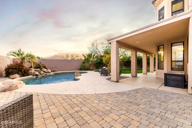 9077 E BUTHERUS Drive, Scottsdale, AZ 85260