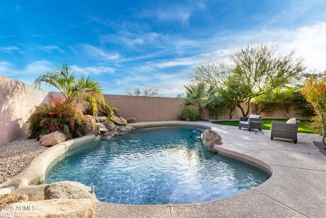 9077 E BUTHERUS Drive, Scottsdale, AZ 85260