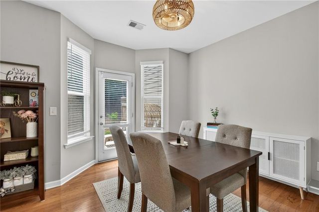 212 Stone Park Drive, Woodstock, GA 30188