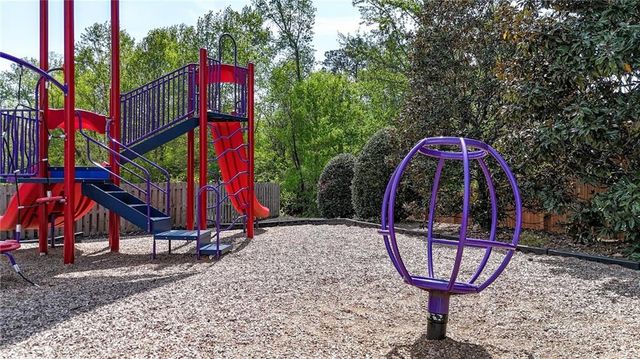 212 Stone Park Drive, Woodstock, GA 30188