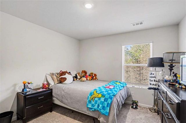7576 Jennadee Drive, Fairburn, GA 30213