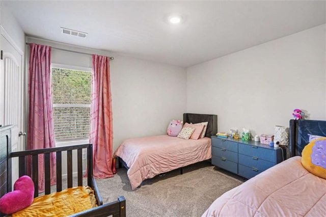 7576 Jennadee Drive, Fairburn, GA 30213