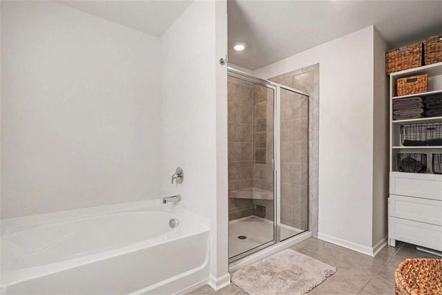 7576 Jennadee Drive, Fairburn, GA 30213