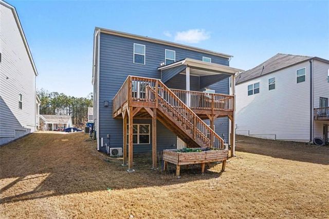 7576 Jennadee Drive, Fairburn, GA 30213