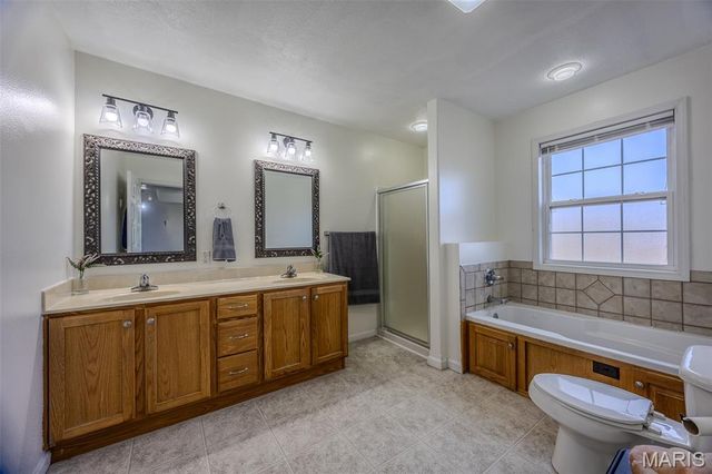 21046 Larson Road, Waynesville, MO 65583