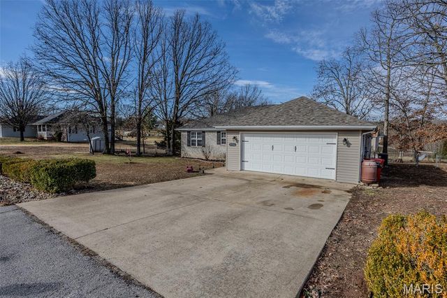 21046 Larson Road, Waynesville, MO 65583