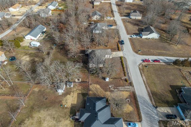 21046 Larson Road, Waynesville, MO 65583