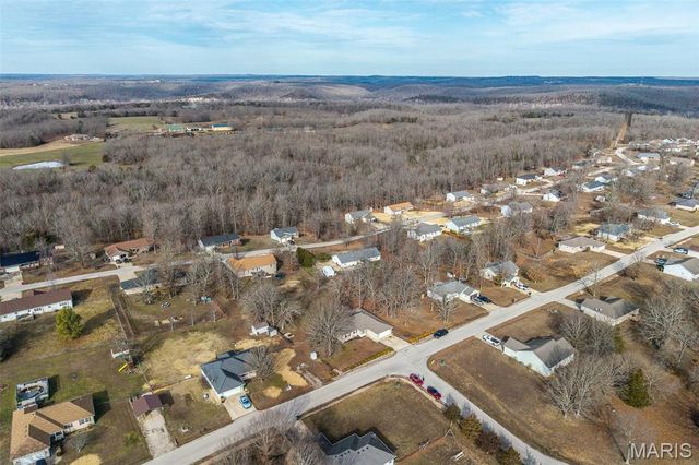 21046 Larson Road, Waynesville, MO 65583