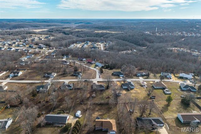 21046 Larson Road, Waynesville, MO 65583