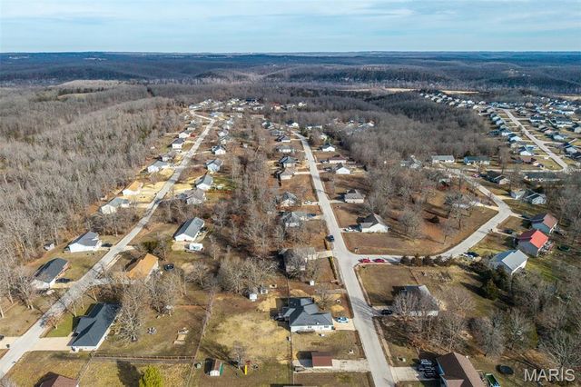 21046 Larson Road, Waynesville, MO 65583